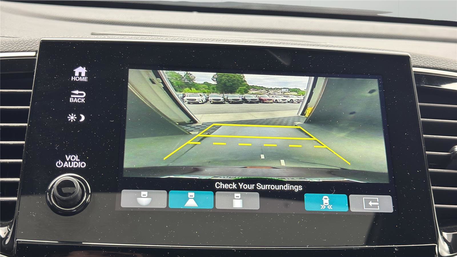 Used 2021 Honda Passport Touring image 18