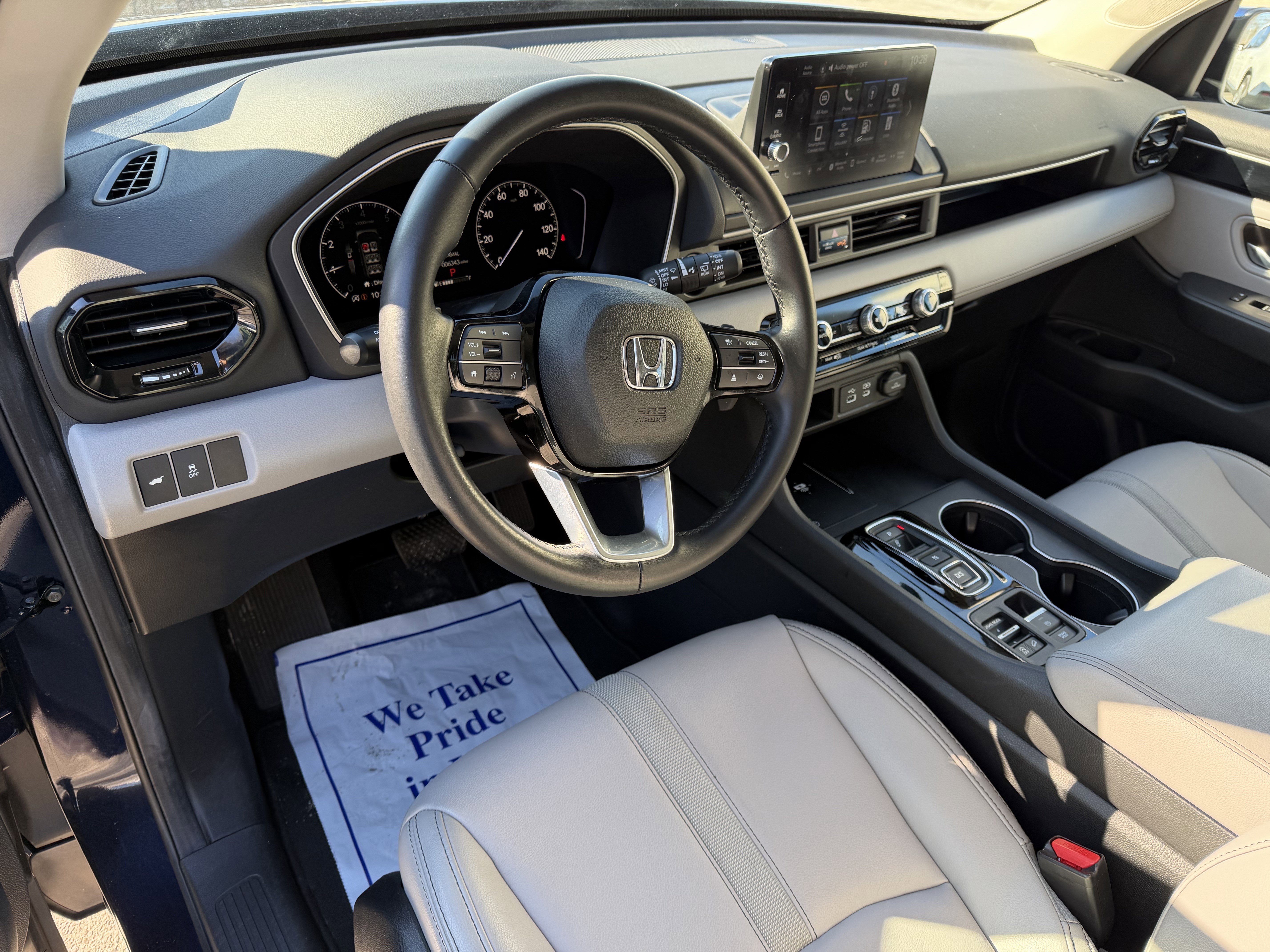 Used 2025 Honda Pilot EX-L image 14