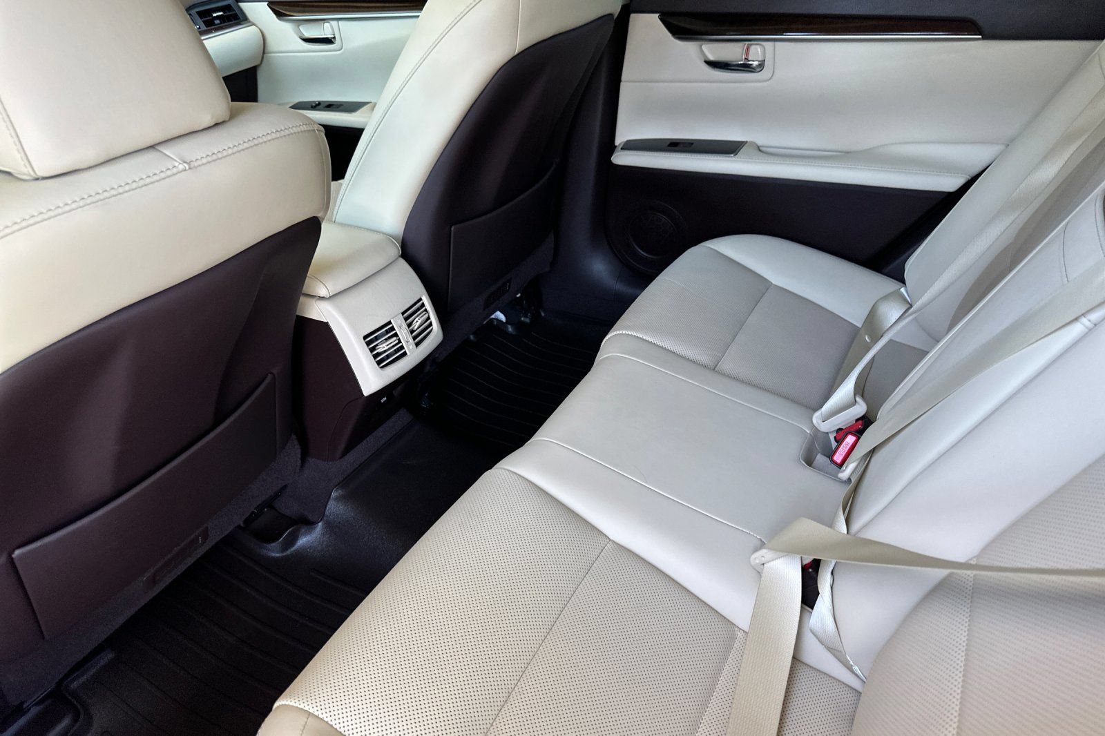 Used 2018 Lexus ES 350 w/ Premier Package FWD image 13