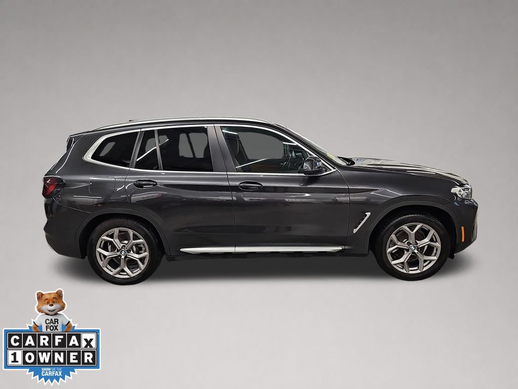Used 2022 BMW X3 xDrive30i w/ Convenience Package AWD/4WD image 3