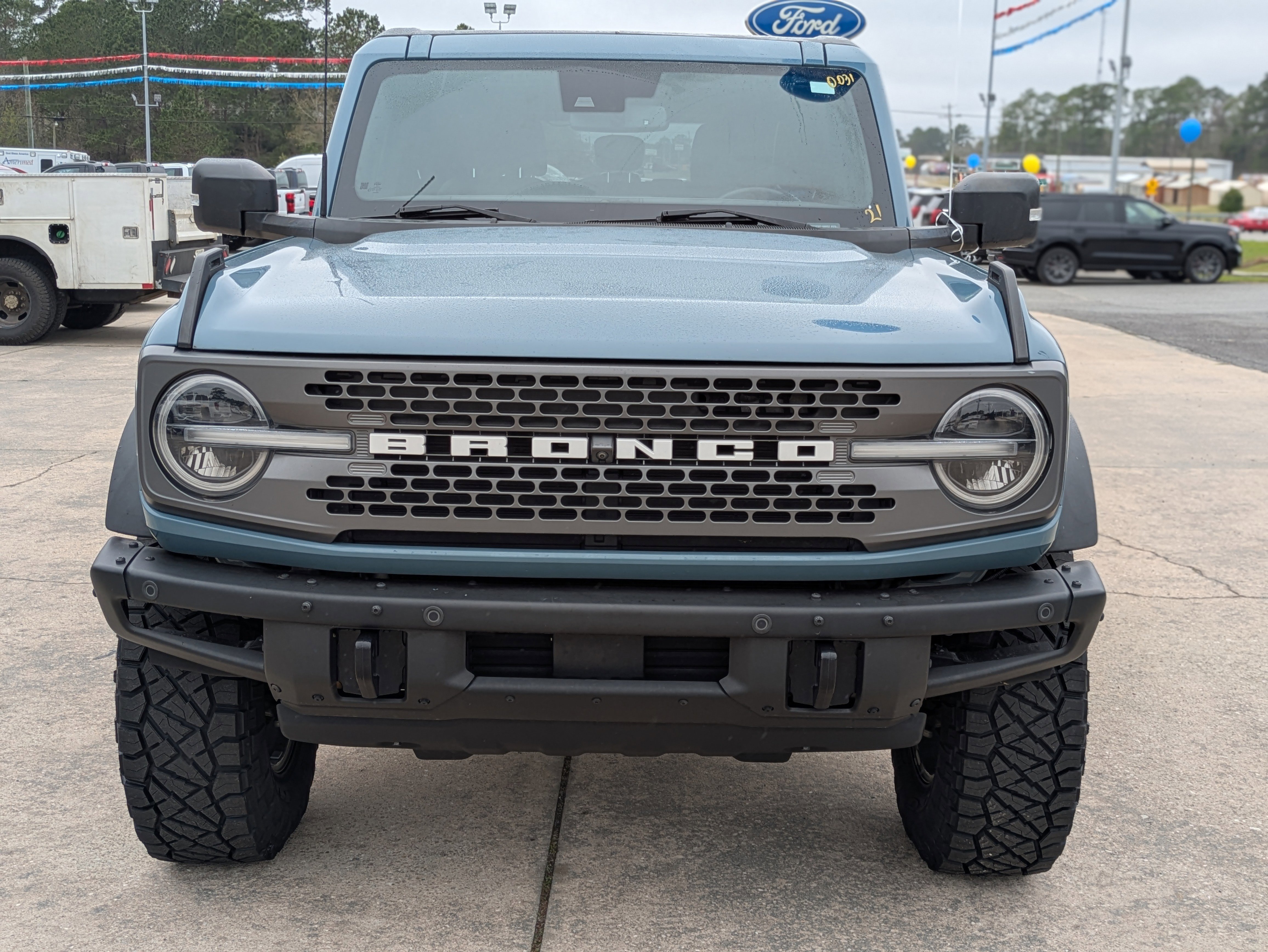 Used 2021 Ford Bronco Badlands image 3