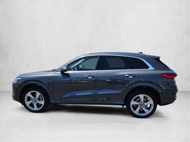 Certified 2025 Audi Q5 Premium w/ Premium Plus AWD/4WD image 9