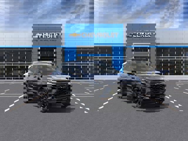 New 2026 Chevrolet Trax ACTIV w/ Sunroof Package