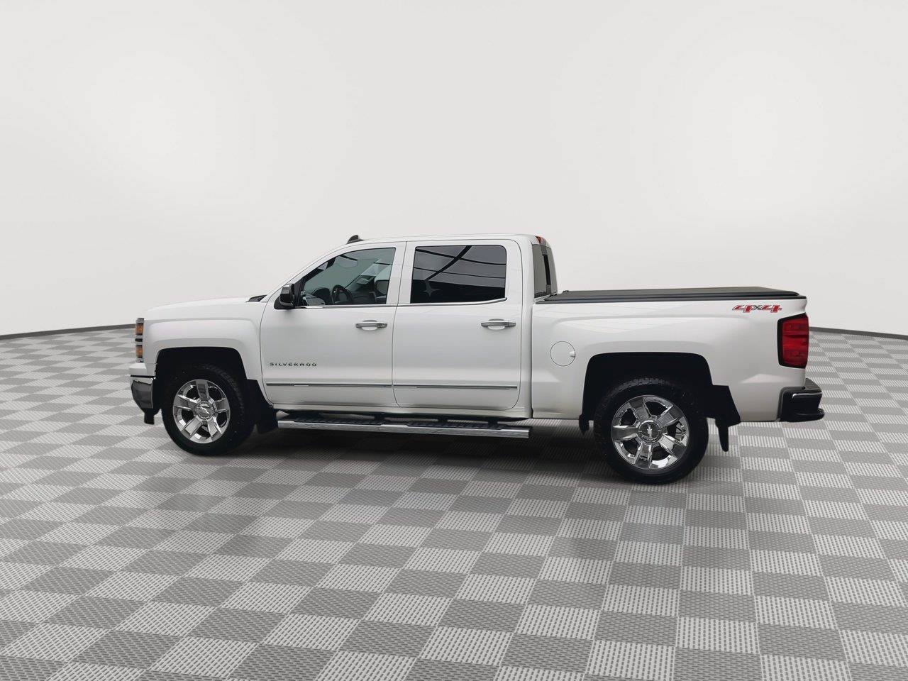 Used 2015 Chevrolet Silverado 1500 LTZ AWD/4WD image 38