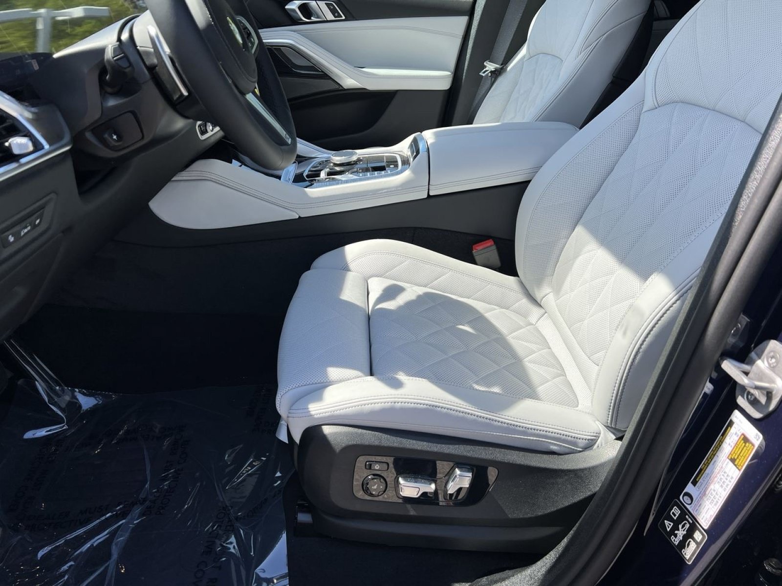 New 2026 BMW X6 xDrive40i AWD/4WD image 10