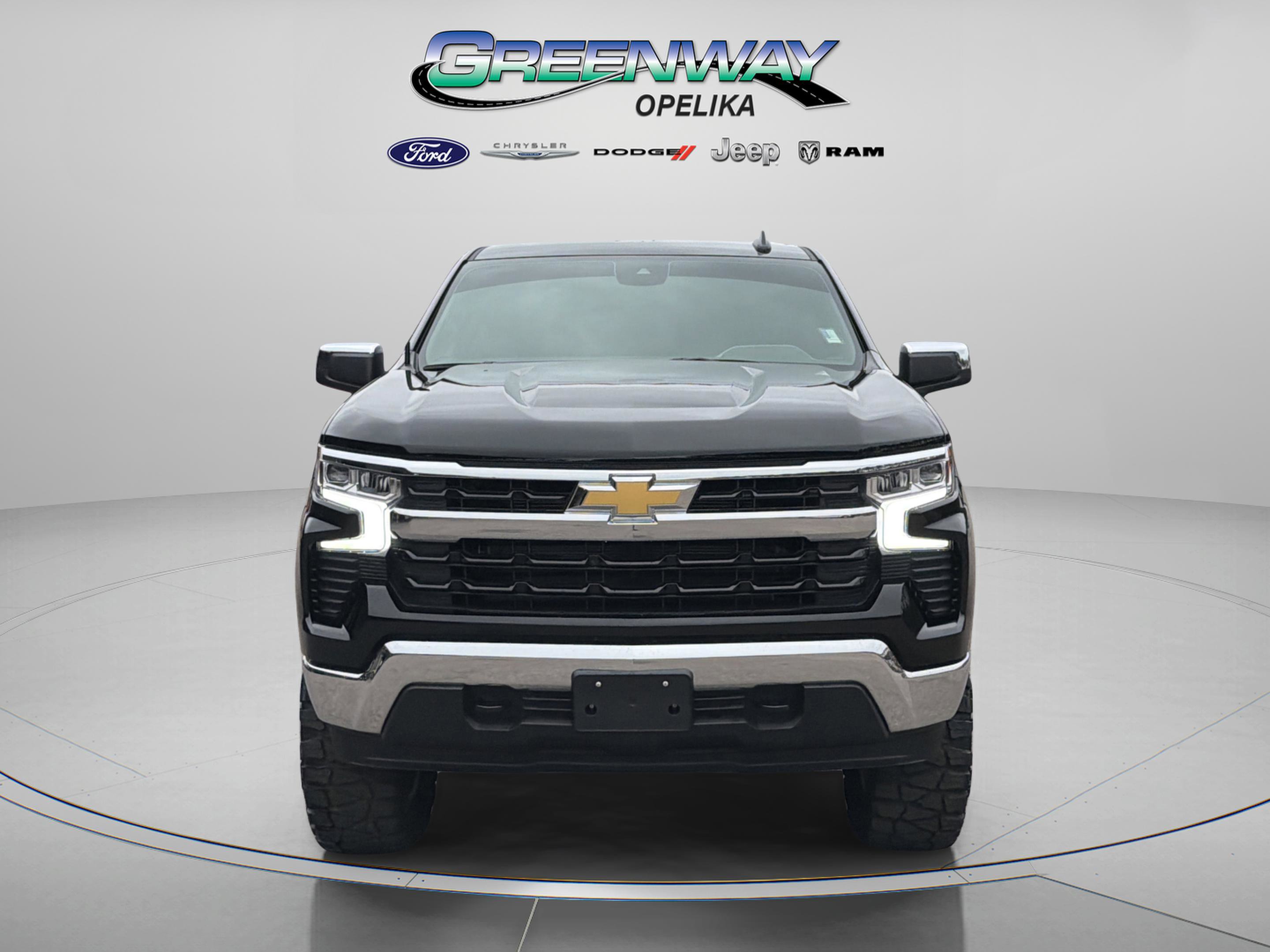 Used 2026 Chevrolet Silverado 1500 LT w/ All Star Edition Plus image 3