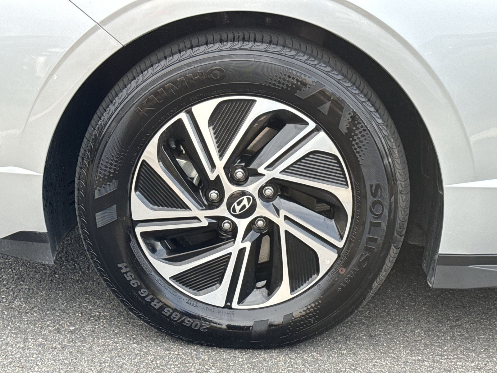 Certified 2026 Hyundai Sonata Blue FWD image 12