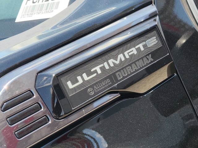Used 2025 GMC Sierra 2500 Denali Ultimate w/ Max Trailering Package AWD/4WD image 8