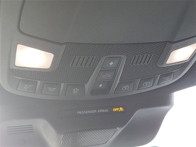 Used 2022 Ford Expedition Limited image 23