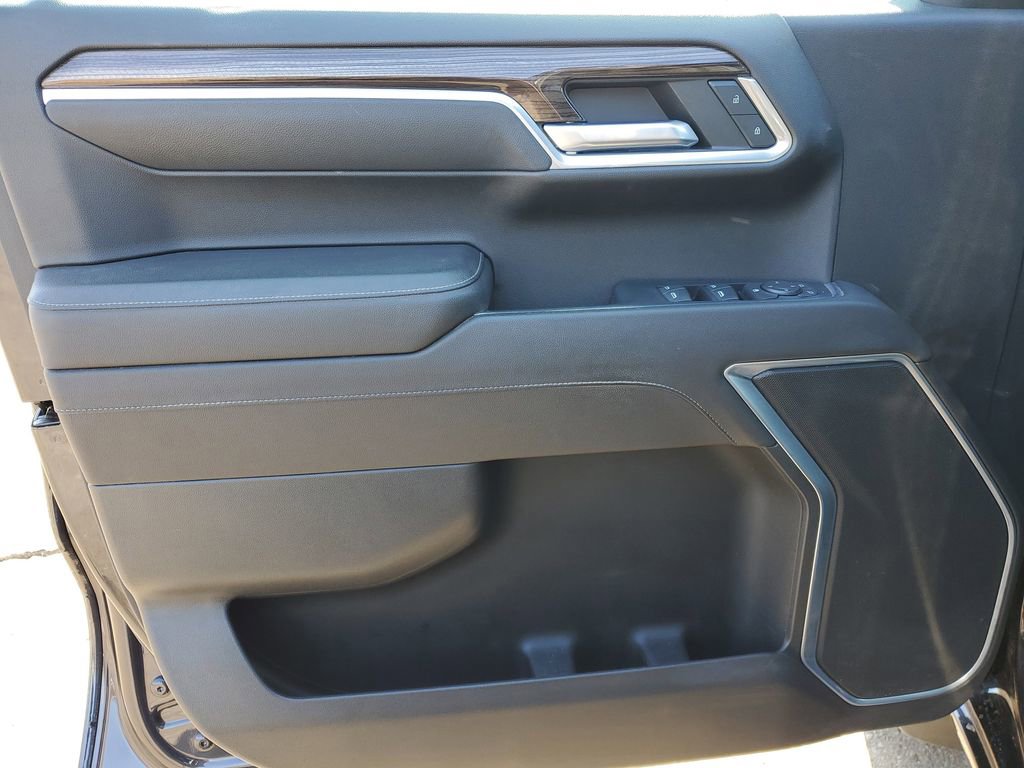 Used 2022 Chevrolet Silverado 1500 RST image 22