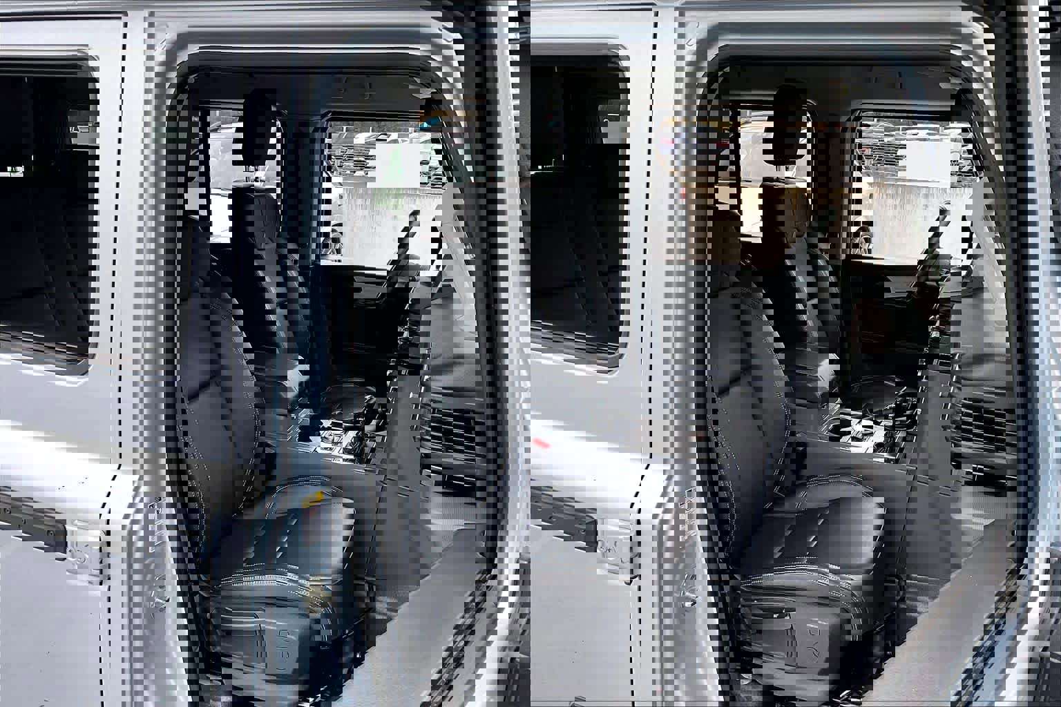 Used 2024 INEOS Grenadier image 8