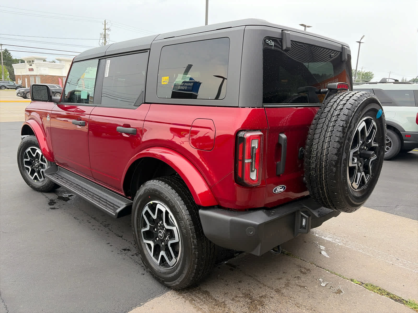 New 2026 Ford Bronco Outer Banks AWD/4WD image 13