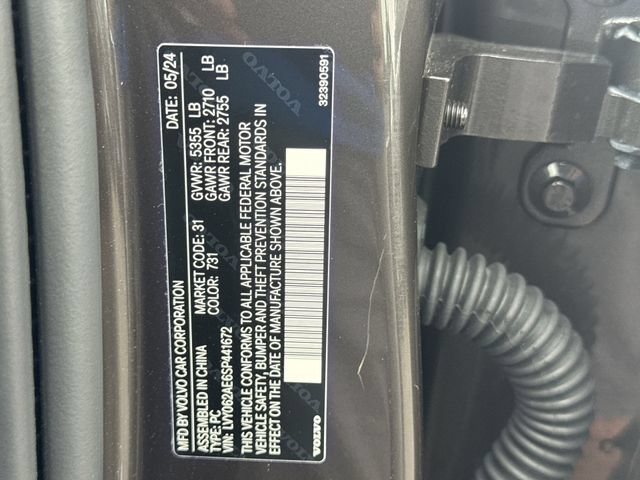 Used 2025 Volvo S90 B6 Plus AWD/4WD image 34