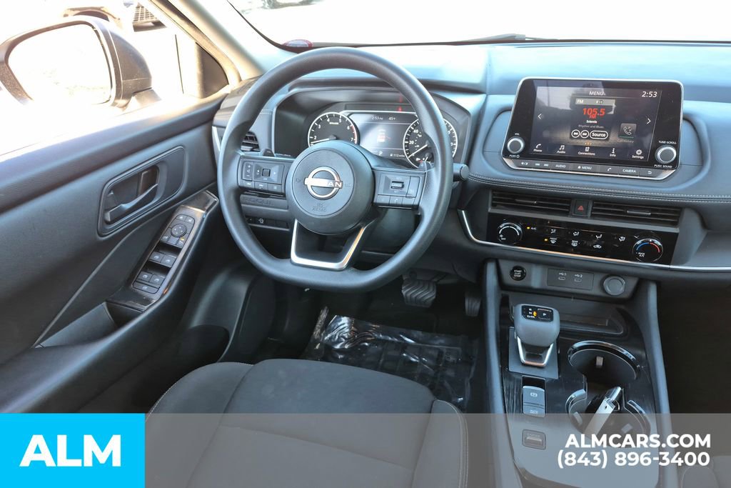 Used 2024 Nissan Rogue S image 25