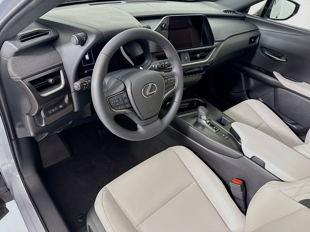 New 2026 Lexus UX 300h FWD image 9