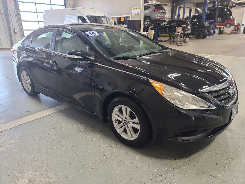 Used 2014 Hyundai Sonata GLS w/ Popular Equipment Group 2 image 4