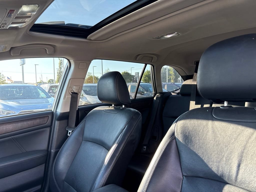Used 2018 Subaru Outback 2.5i Limited AWD/4WD image 5