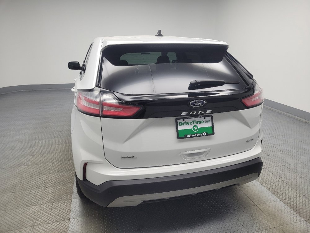 Used 2023 Ford Edge SEL image 6