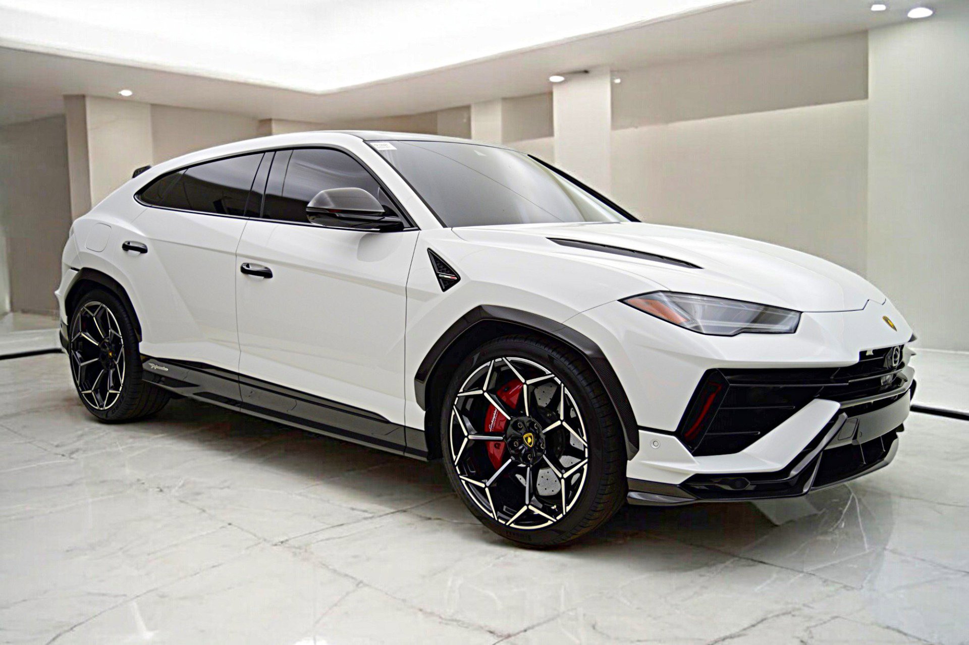 Used 2024 Lamborghini Urus Performante image 14