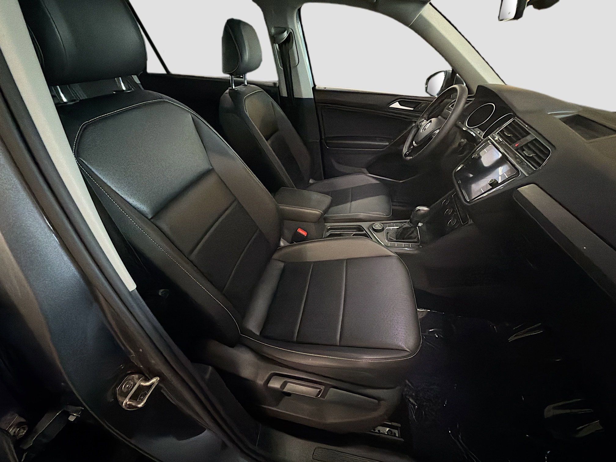 Used 2021 Volkswagen Tiguan S AWD/4WD image 30