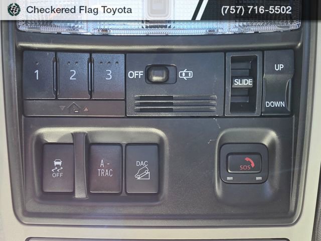 Used 2023 Toyota 4Runner 40th Anniversary SE AWD/4WD image 10