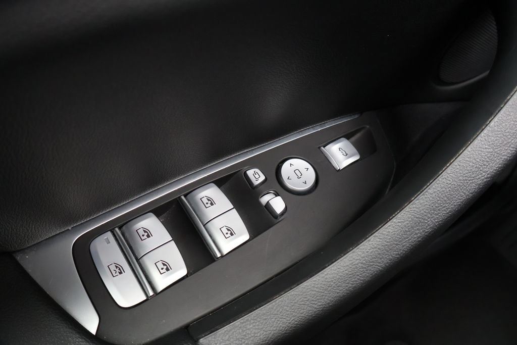 Used 2024 BMW X3 xDrive30i AWD/4WD image 40