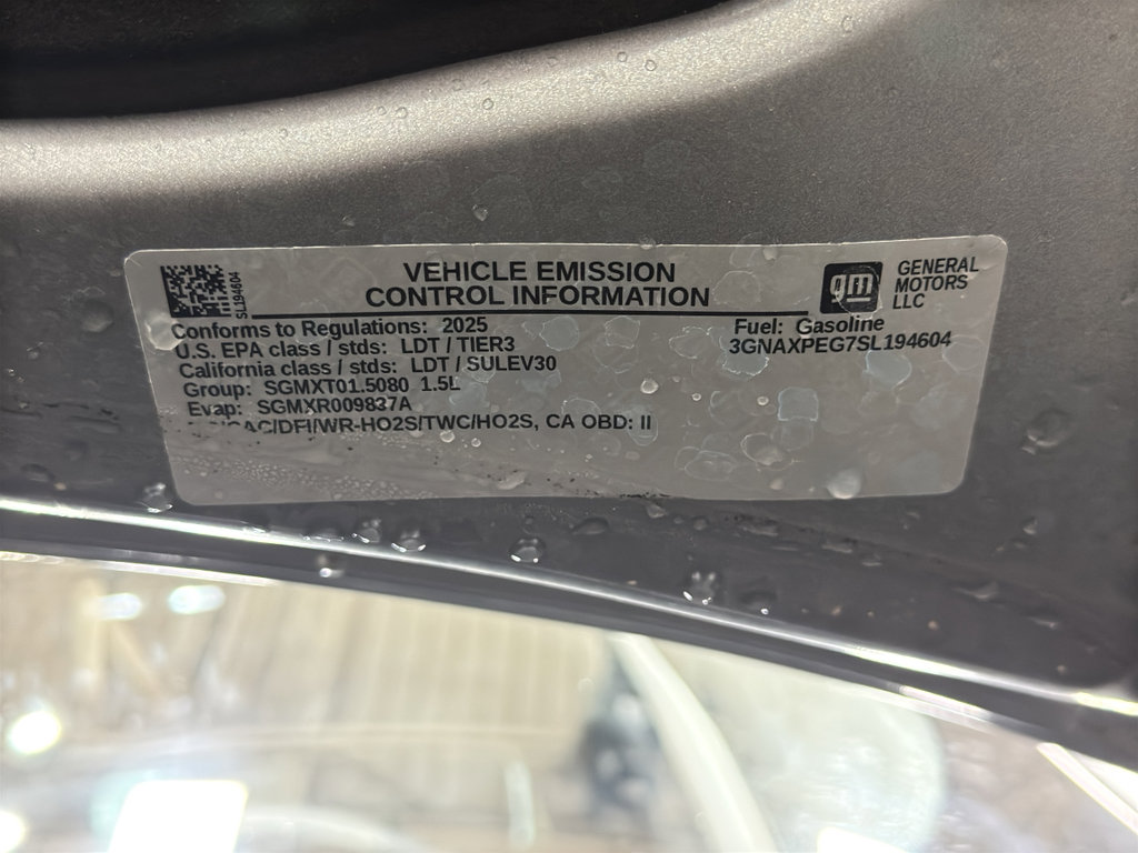 Used 2025 Chevrolet Equinox LT w/ Convenience Package II image 38