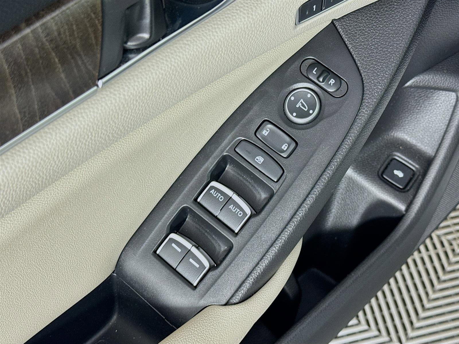 Used 2021 Honda Accord Touring image 21