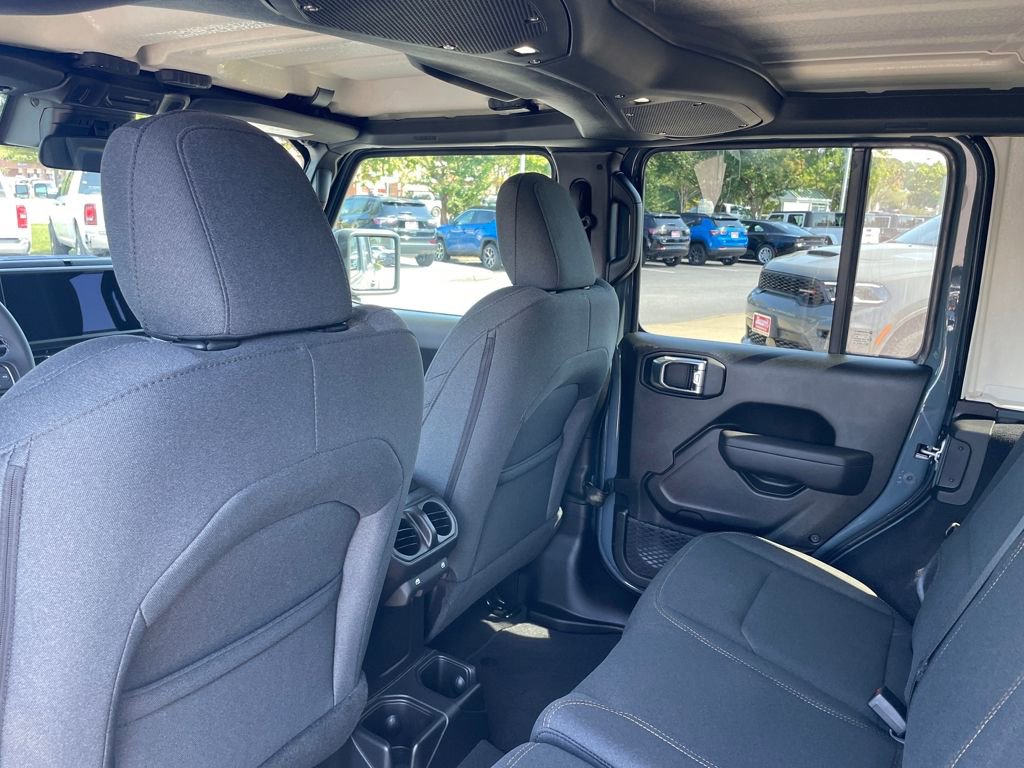 New 2025 Jeep Wrangler Sport S image 9