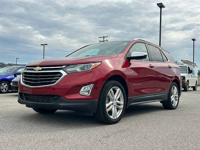 Used 2018 Chevrolet Equinox Premier FWD image 1