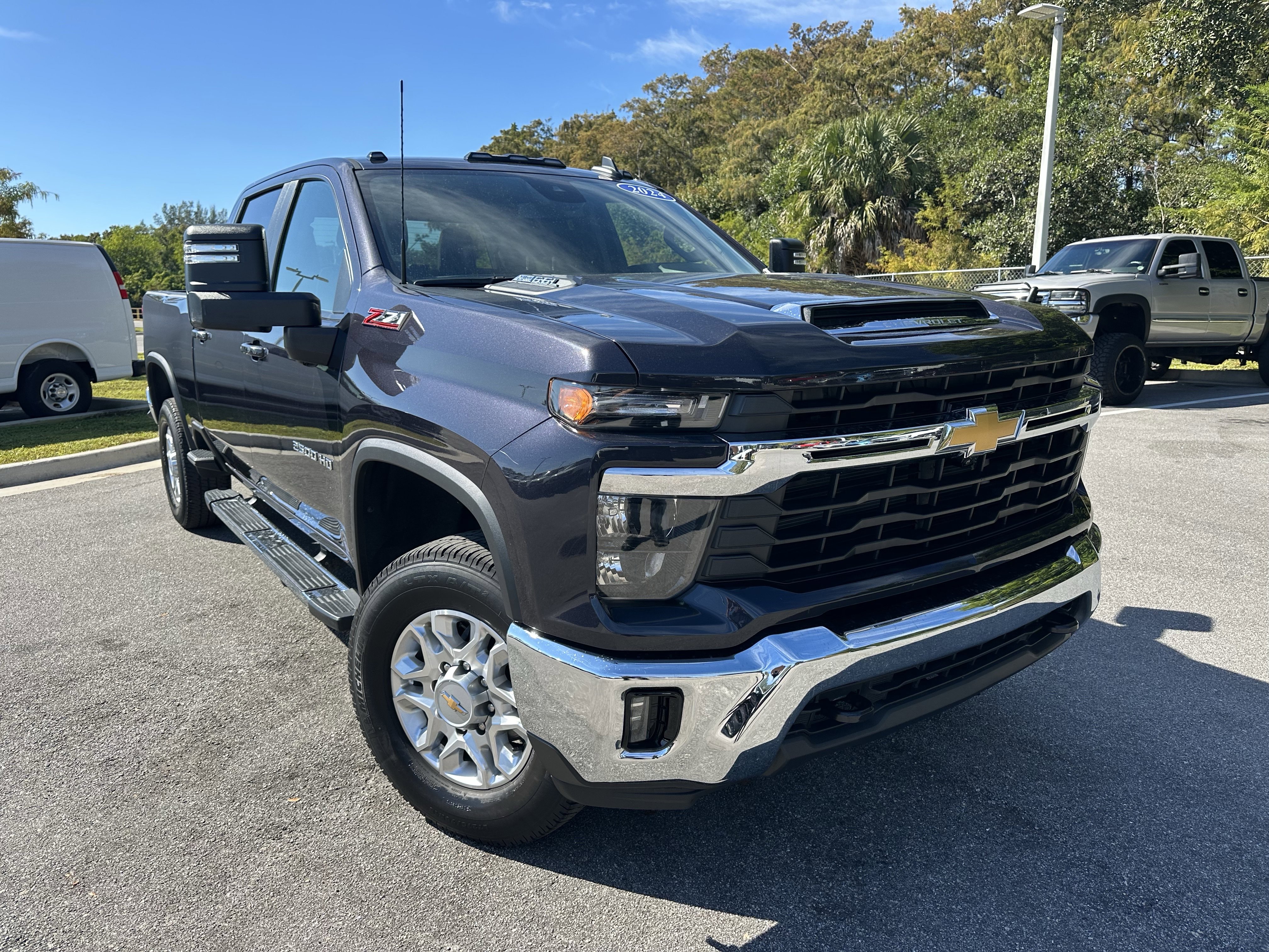 Certified 2024 Chevrolet Silverado 2500 LT w/ All Star Edition image 2