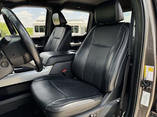 Used 2022 Ford F250 Lariat w/ Lariat Ultimate Package AWD/4WD image 27