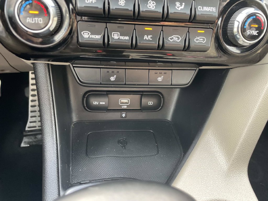 Used 2022 Kia Sportage Nightfall Edition w/ Nighfall AWD Premium Package image 24
