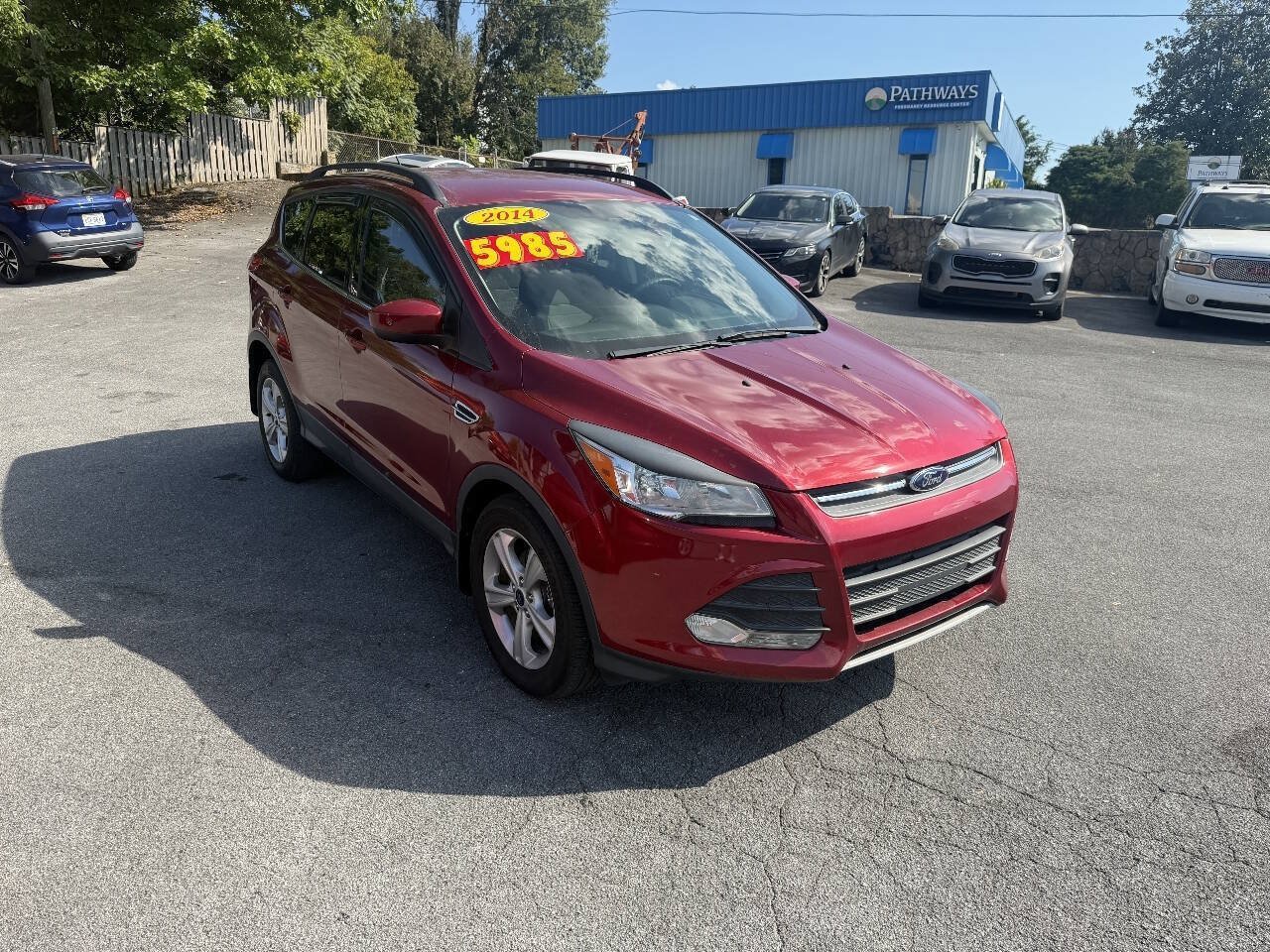 Used 2014 Ford Escape SE w/ Equipment Group 201A FWD image 3