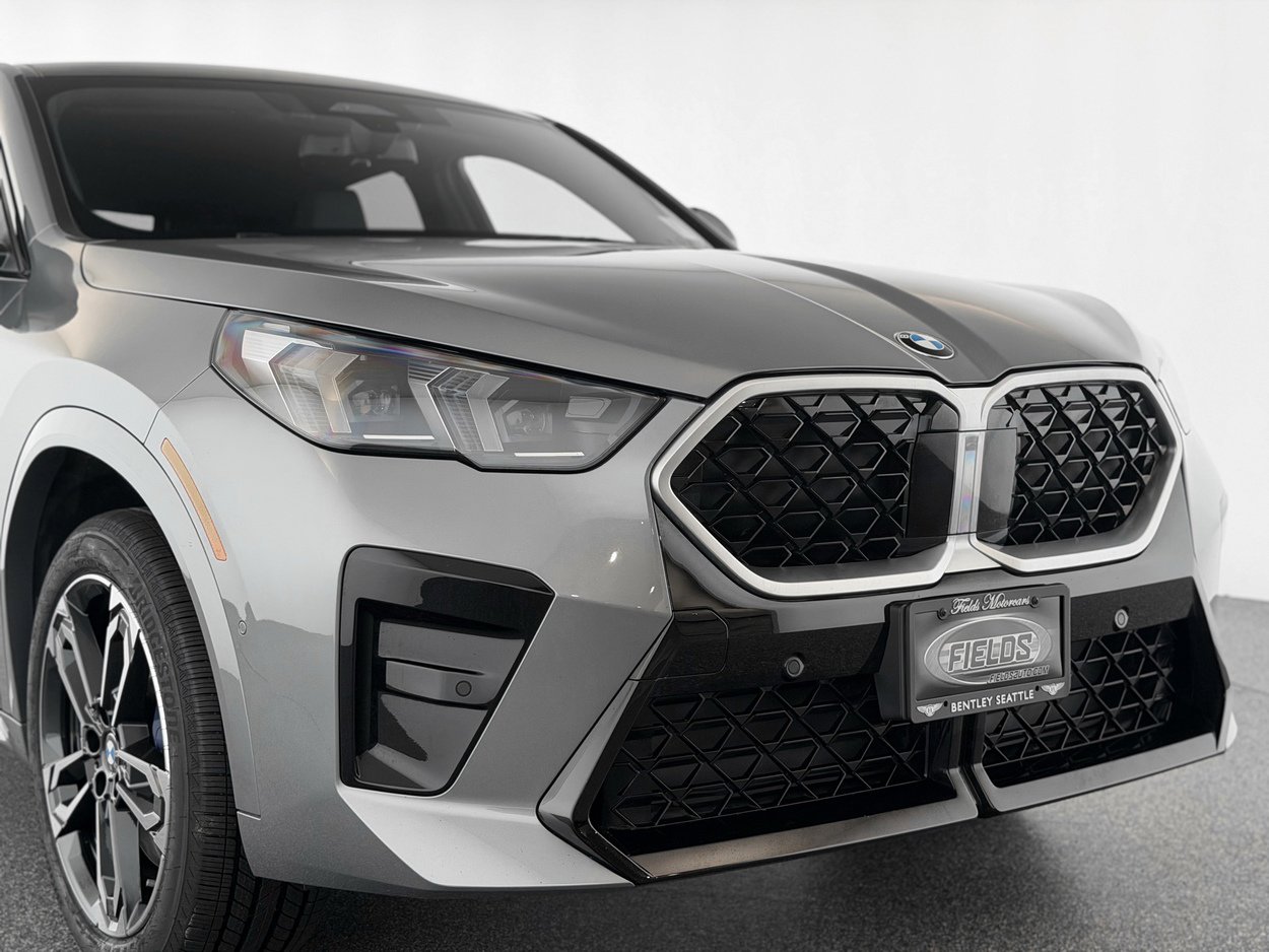 Used 2025 BMW X2 xDrive28i w/ M Sport Package image 50