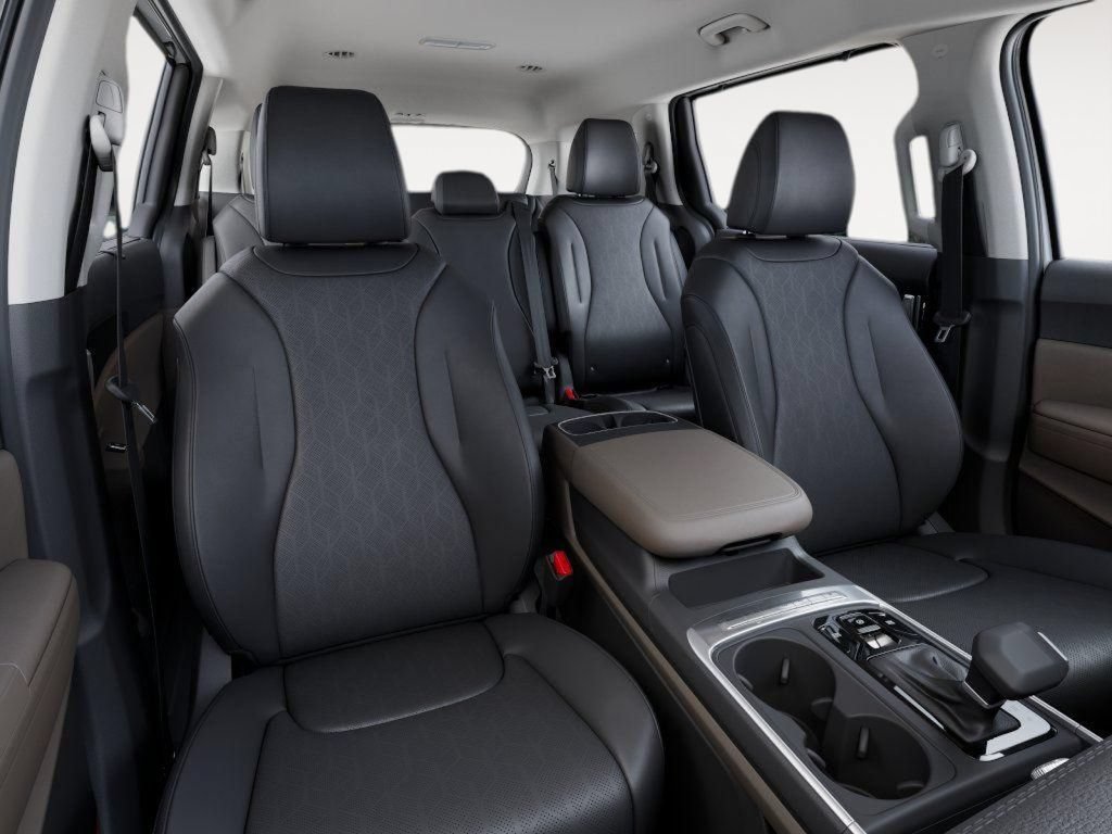 New 2026 Kia Carnival EX FWD image 15