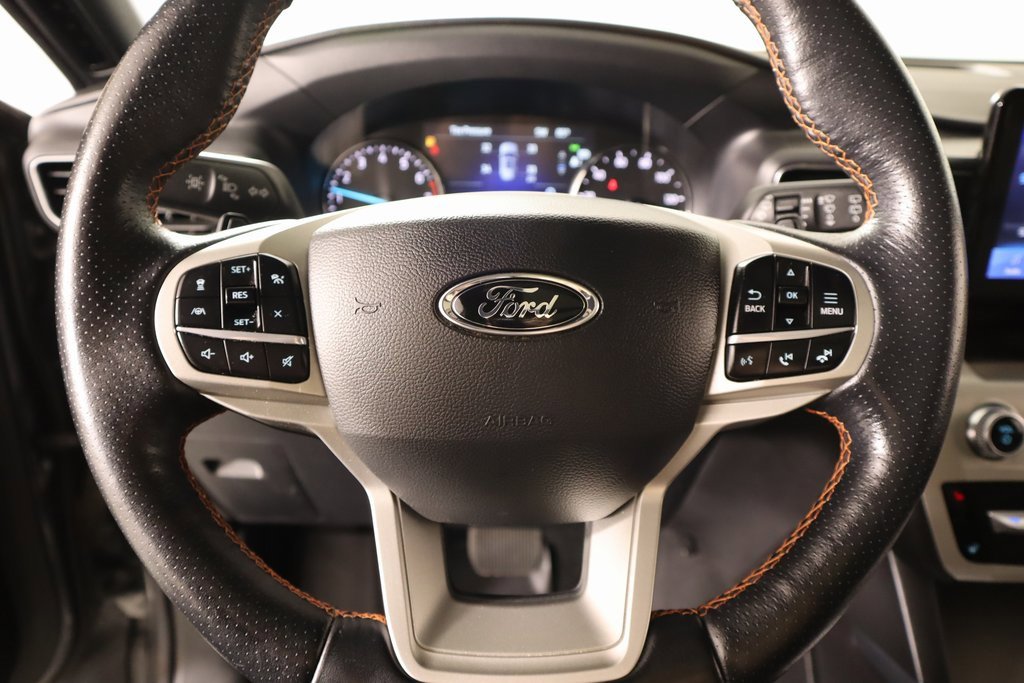 Used 2022 Ford Explorer Timberline image 3