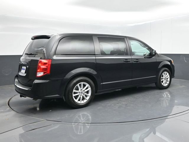Used 2020 Dodge Grand Caravan SE FWD image 8
