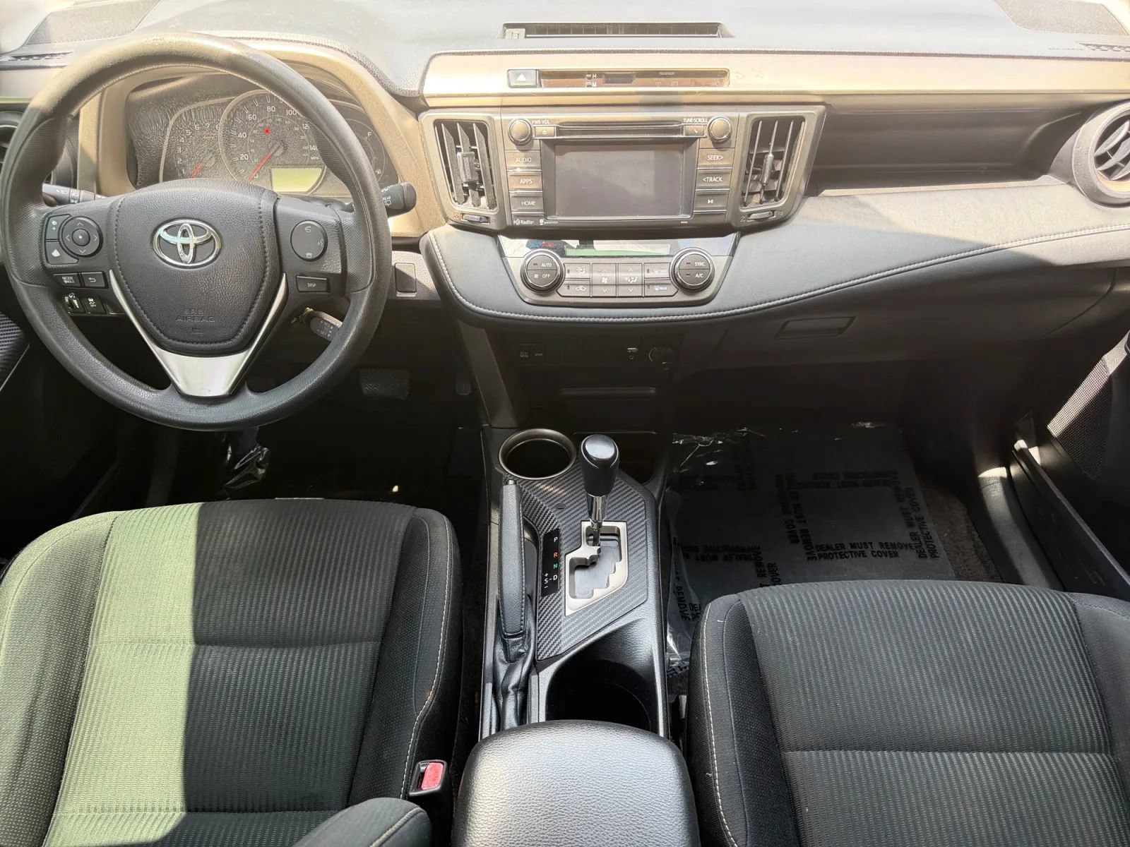 Used 2015 Toyota RAV4 XLE FWD image 14