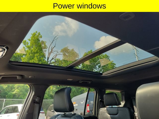 Certified 2023 Jeep Grand Cherokee L Overland w/ Luxury Tech Group IV AWD/4WD image 25