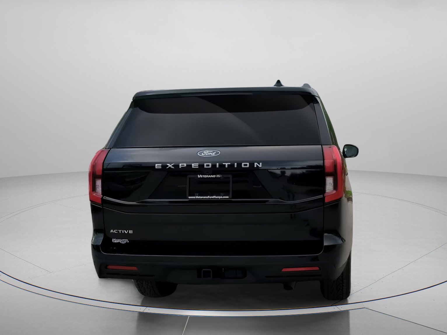 Certified 2025 Ford Expedition Active image 24