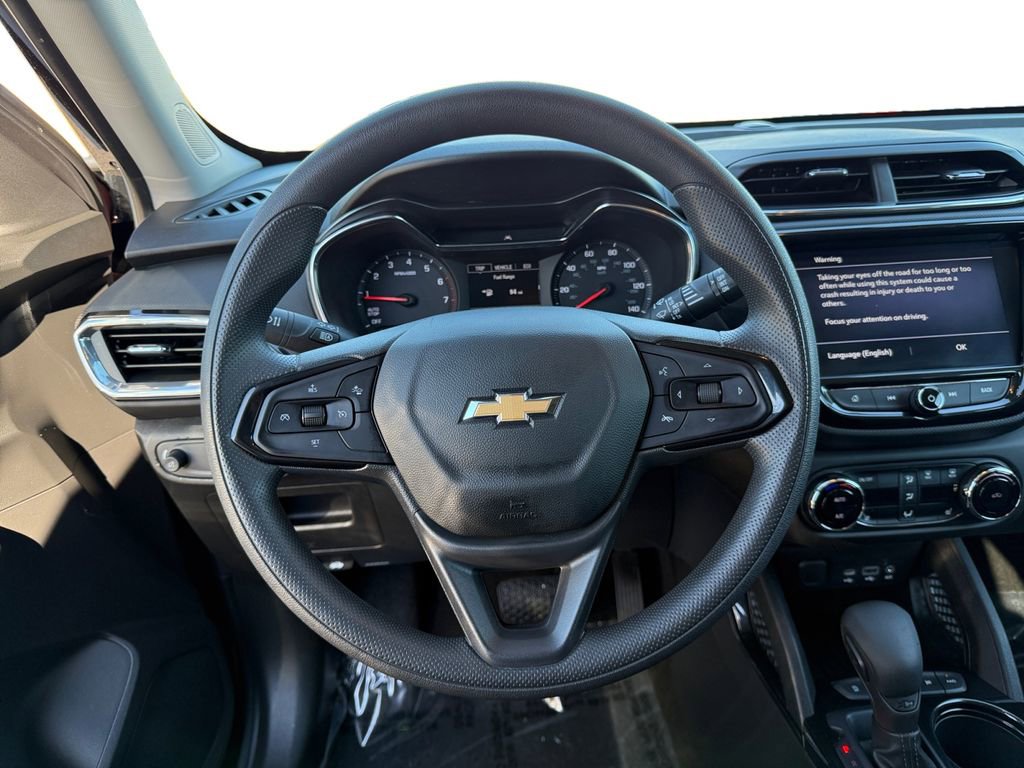 Used 2022 Chevrolet TrailBlazer LT w/ Convenience Package image 12