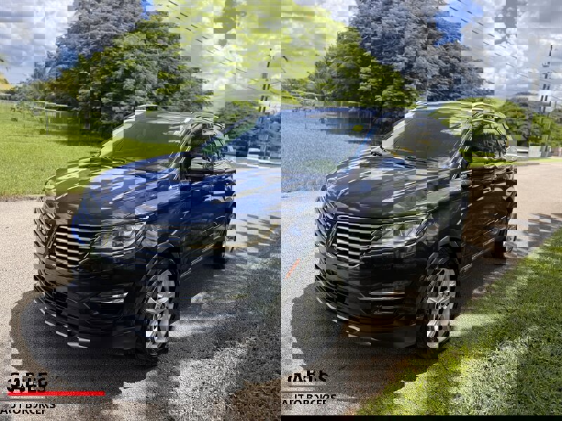 Used 2017 Lincoln MKC Premiere image 8