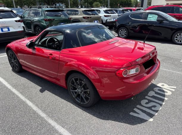 Used 2012 MAZDA MX-5 Miata Special Edition RWD image 8