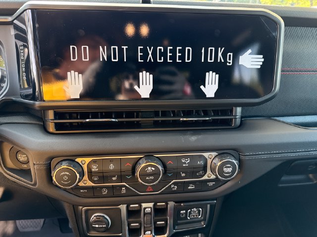 New 2026 Jeep Gladiator Rubicon AWD/4WD image 22