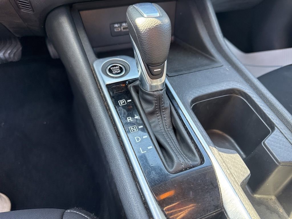 Used 2022 Nissan Sentra SV w/ Trunk Package image 7