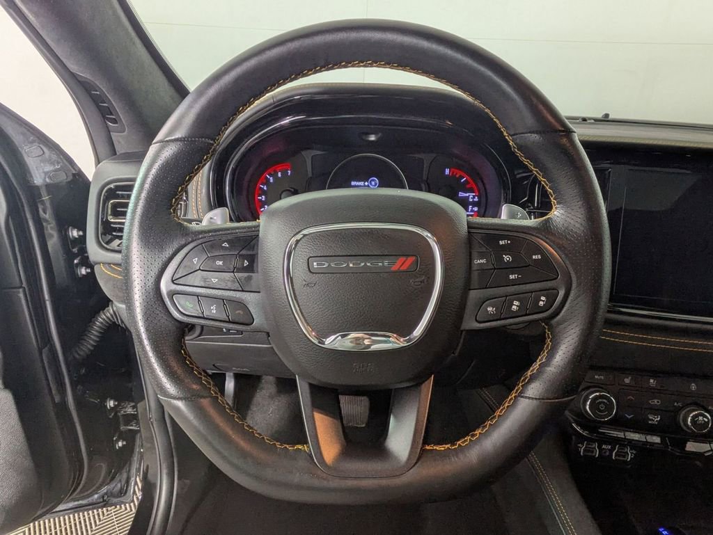 Certified 2023 Dodge Durango R/T w/ Hemi Orange Plus Package image 19