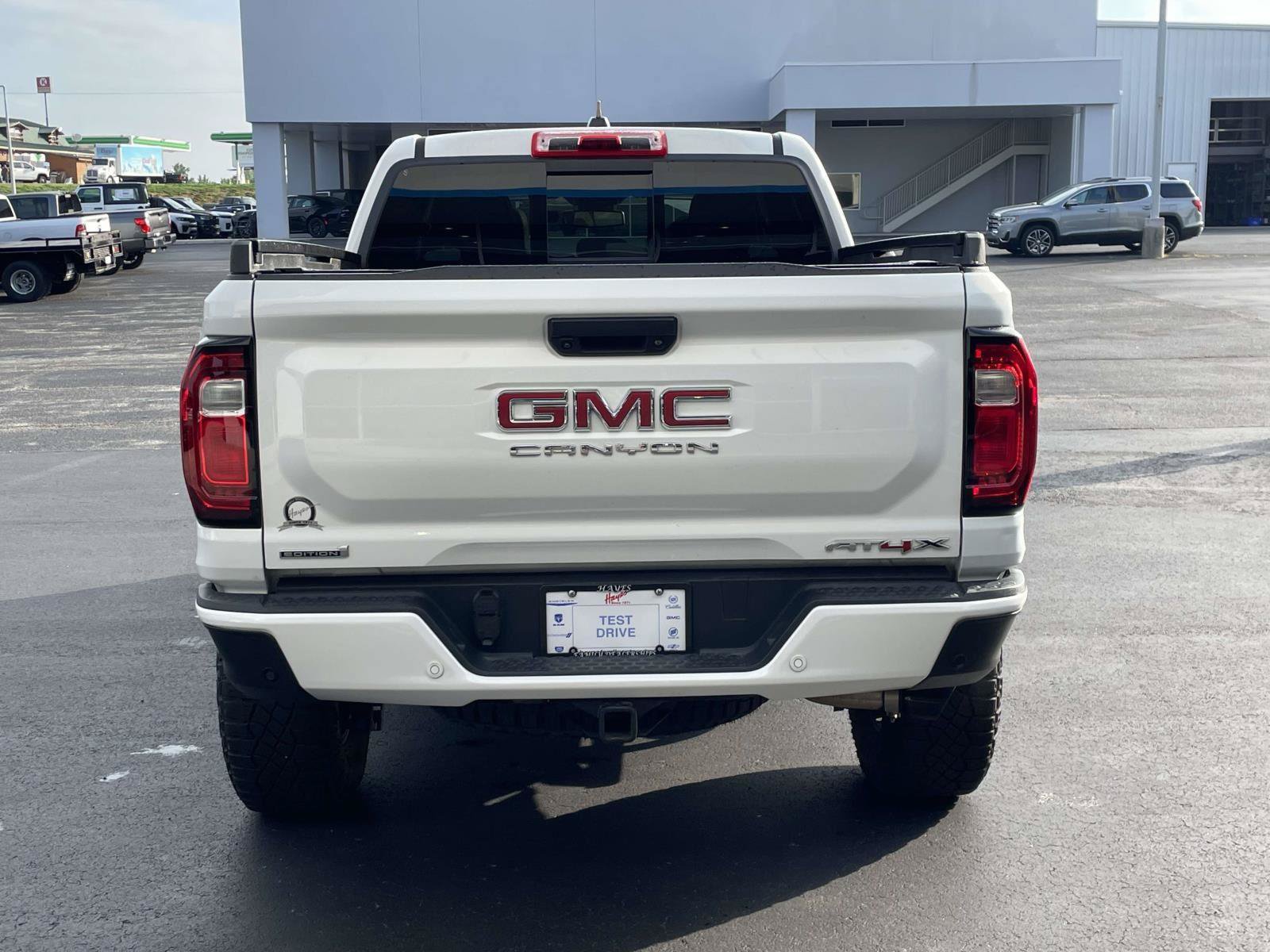 Certified 2023 GMC Canyon AT4X w/ Edition 1 AWD/4WD image 4