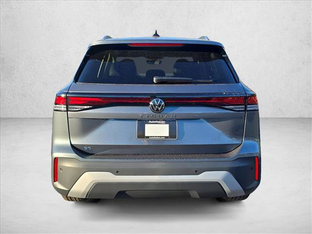 New 2026 Volkswagen Tiguan SE image 4