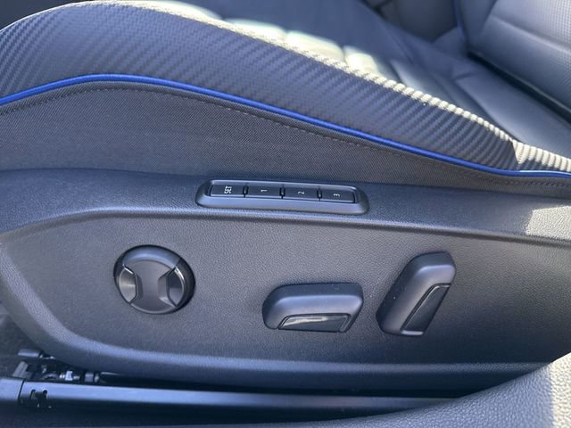 Used 2024 Volkswagen Golf R image 16